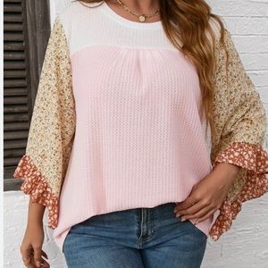 Plus size top bell sleeved floral shirt size extra large bell sleeved loose fit